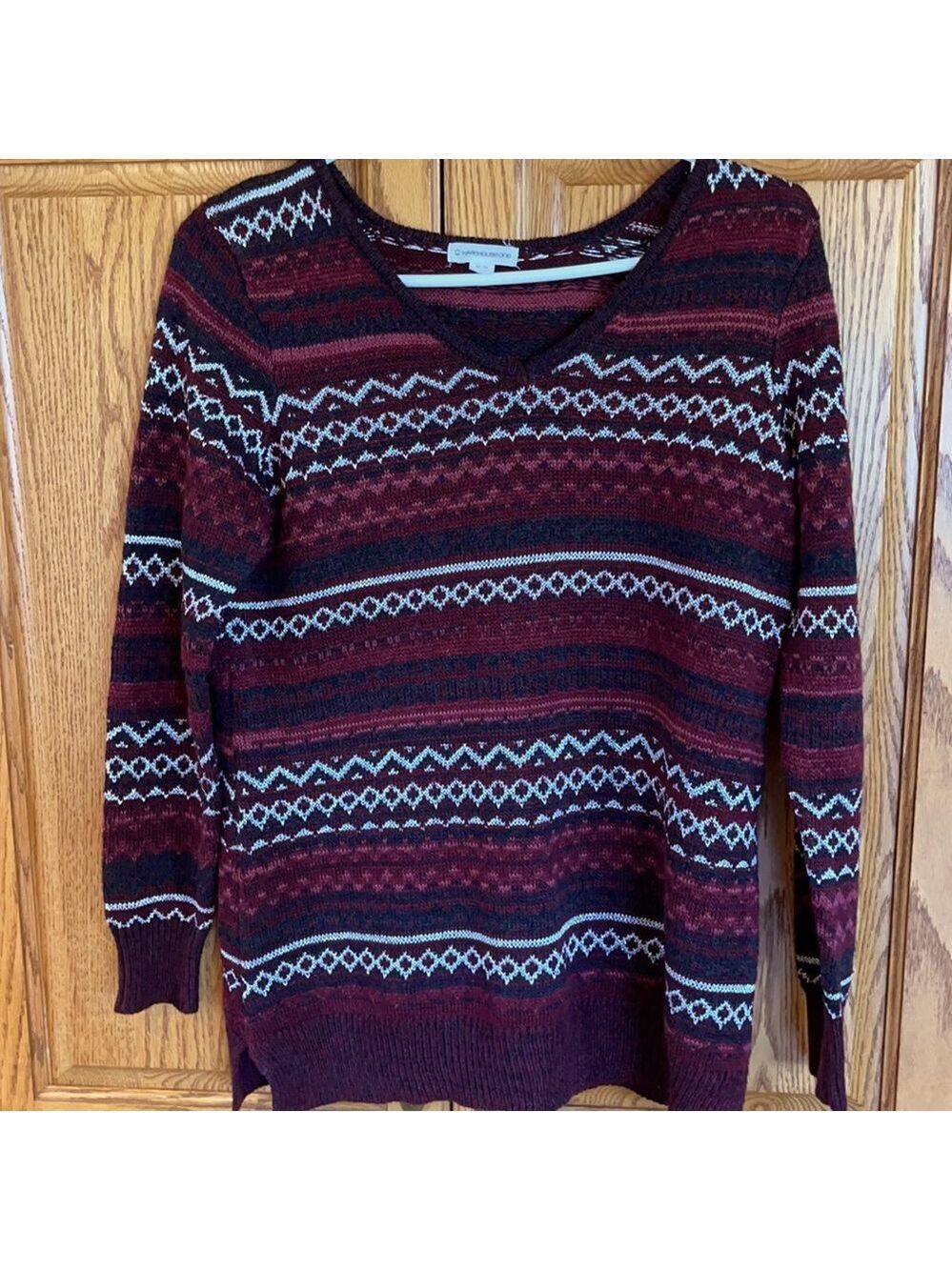 Warehouse One beautiful burgundy sweater size M🥰